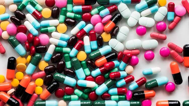 Choosing Excellence: The Key Factors to Consider in Contract Pharmaceutical Manufacturing